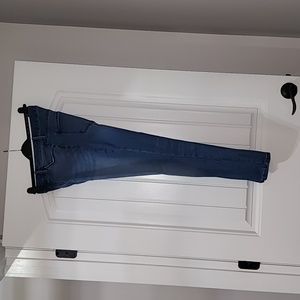 Simply Vera Vera Wang Skinny Mid Rise, size 6